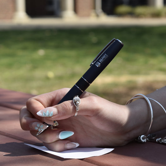 Berry Soho Twist Pen