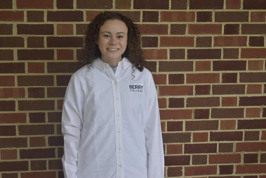 Women's White Casual Oxford Cloth Shirt