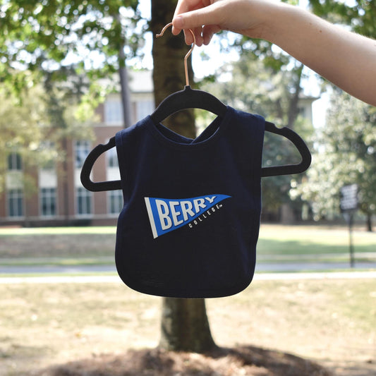 Berry Pennant Bib