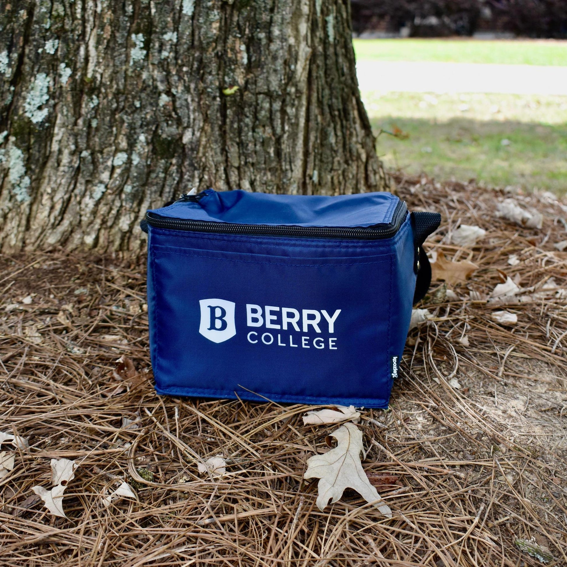 Navy can cooler with Berry College and sheild